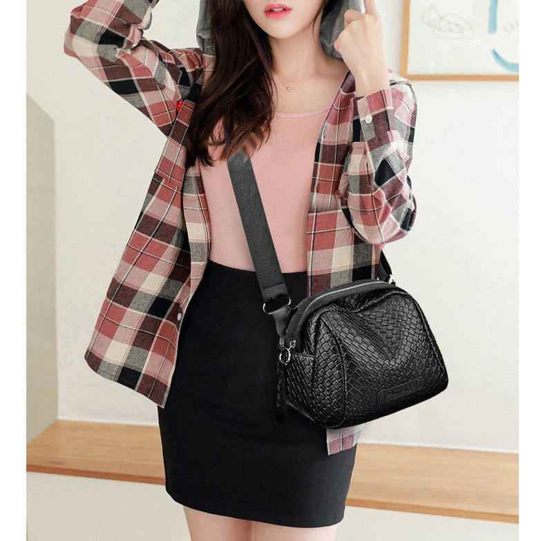Soleil - Chic Lightweight Woven Crossbody Bag