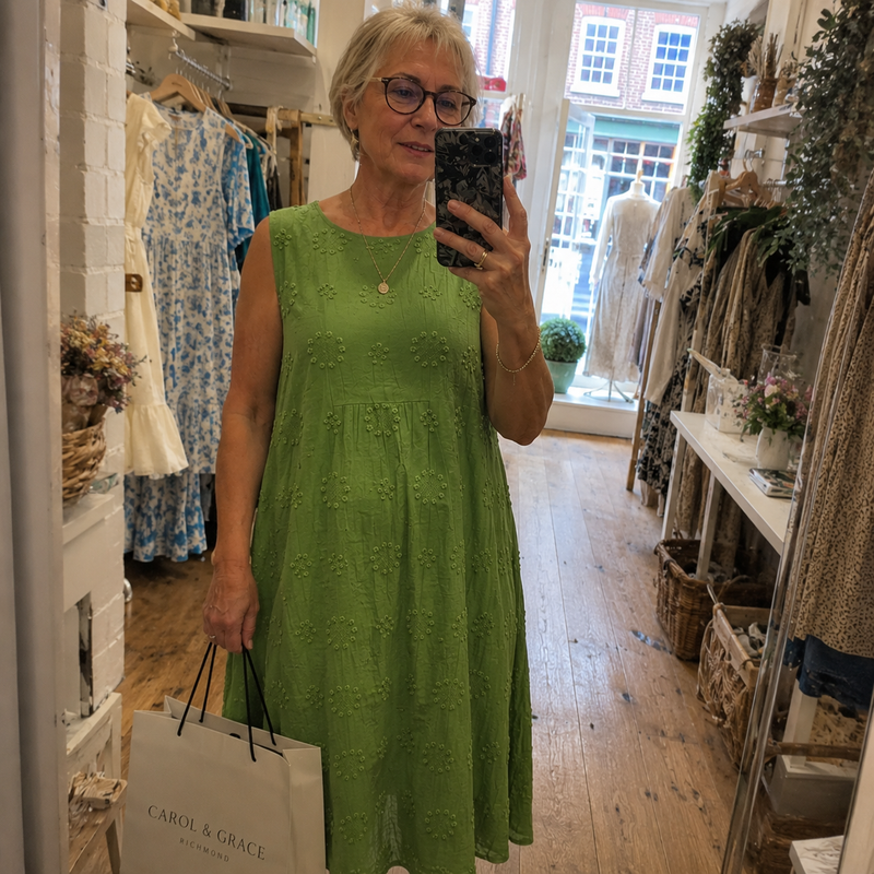 Linda Thompson – Winchester